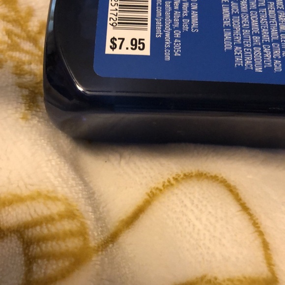 Ocean Blue Hand Soap
Set X 4 Men’s - Picture 4 of 4